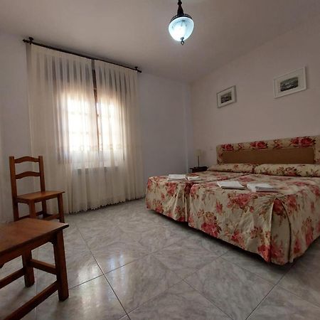 Hostal Restaurante Villa De Сепульведа Экстерьер фото