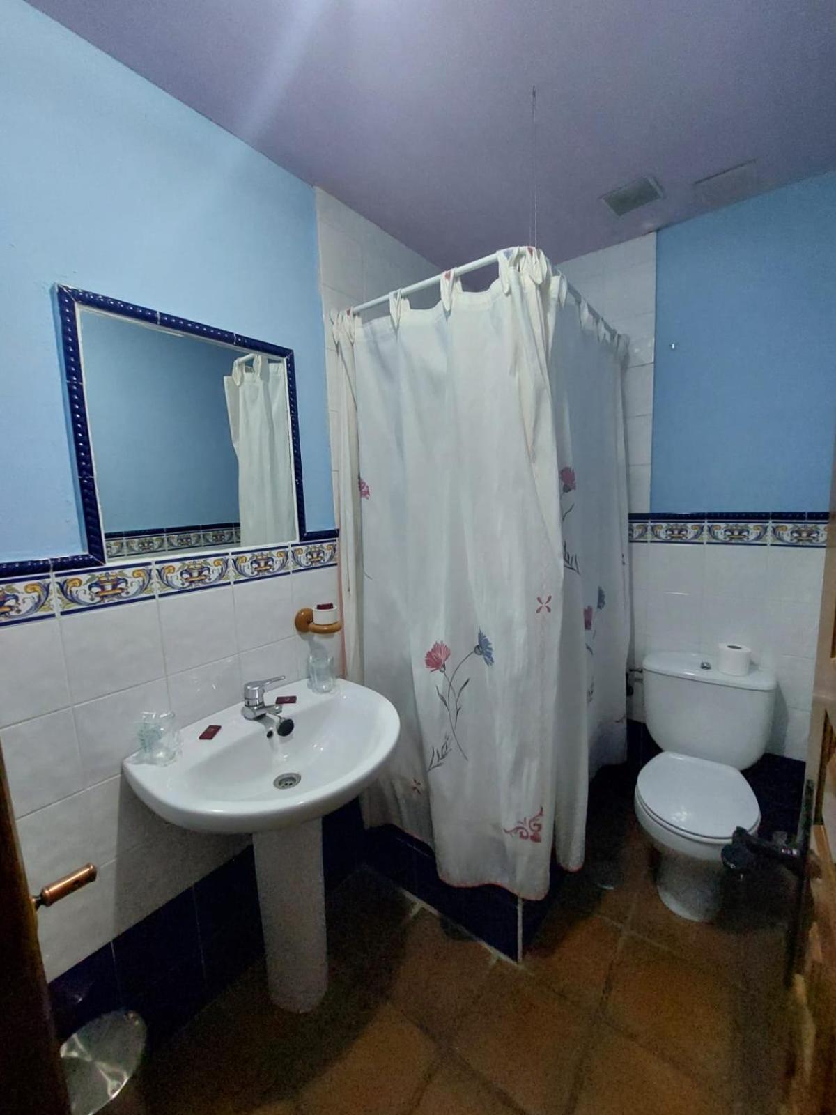 Hostal Restaurante Villa De Сепульведа Экстерьер фото