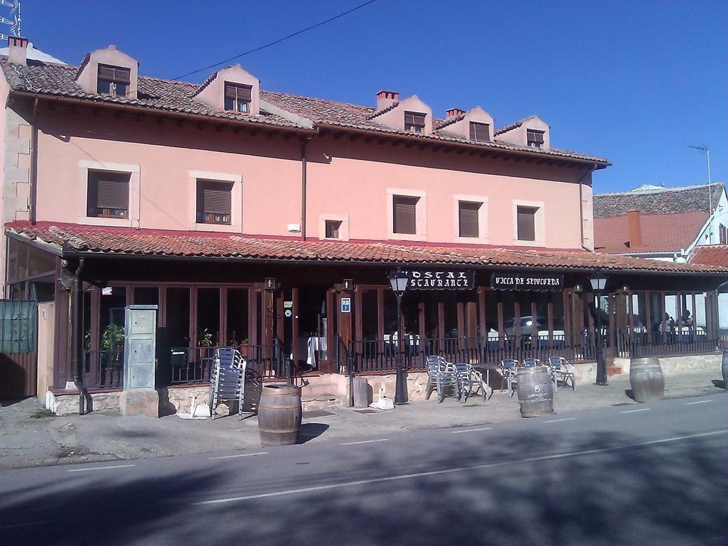 Hostal Restaurante Villa De Сепульведа Экстерьер фото